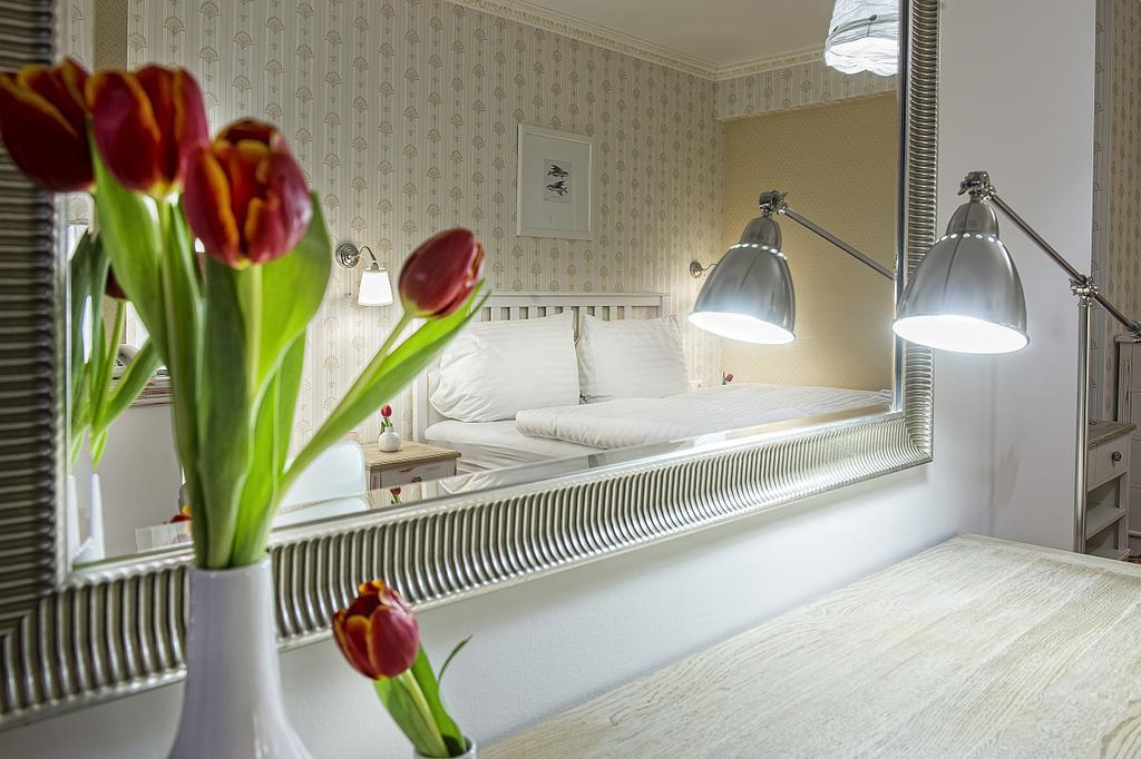 Hotel Pod Branou Bardejov Oda fotoğraf