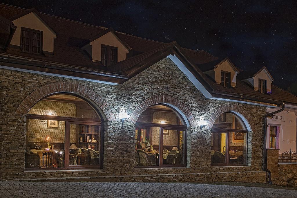 Hotel Pod Branou Bardejov Dış mekan fotoğraf